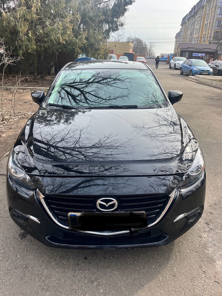 Mazda 3 хэтчбек 2016