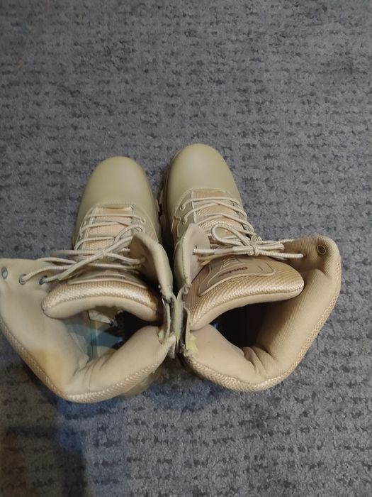 Botas Novas para n. 42