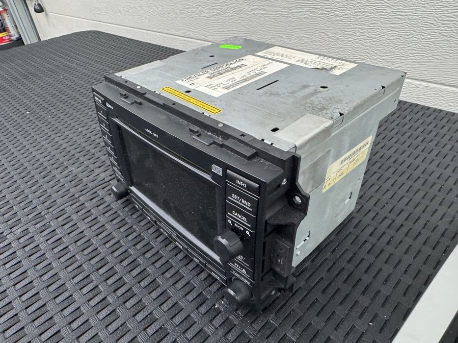 Radio dodge charger 2005 w gore maksymalna wersja okazja magnum