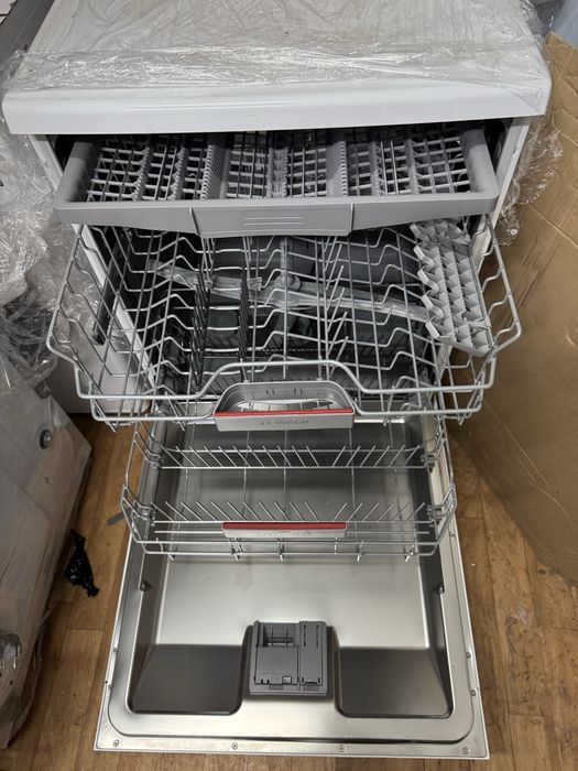 Посудомийна машина Bosch Home conect SMS4EVW08E