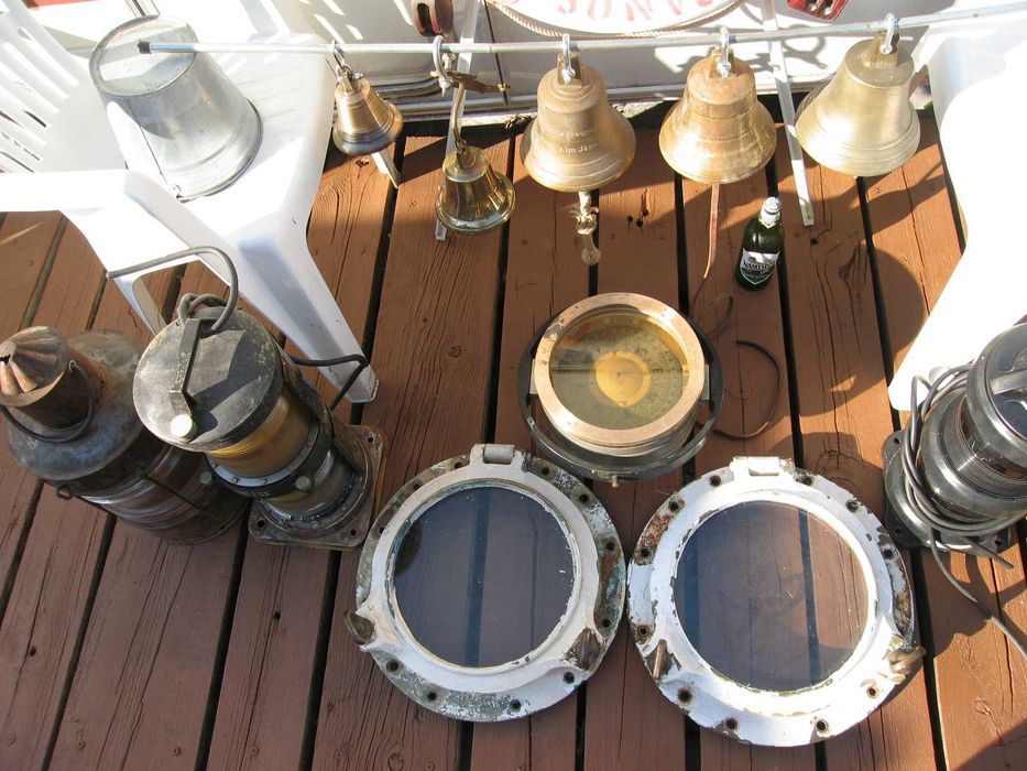 Dzwon mosiężny sprzedam