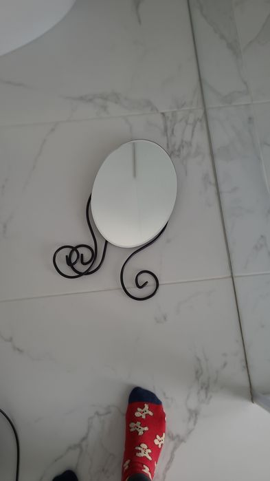 Lustro ikea myken