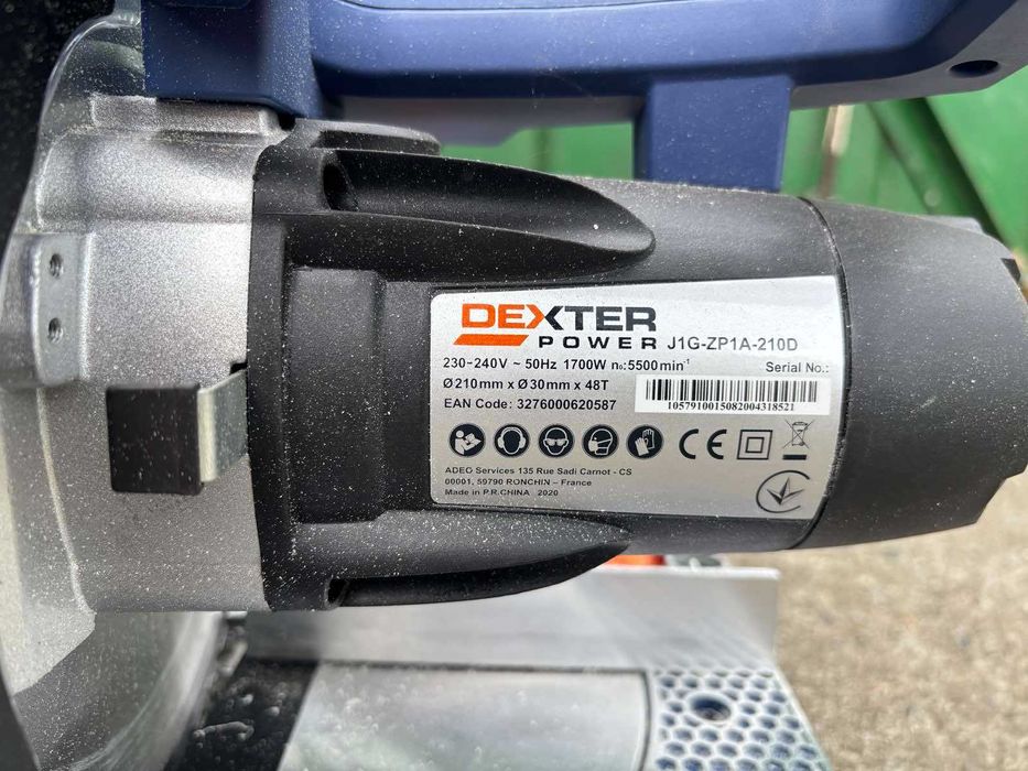 Торцювальна пила Dexter