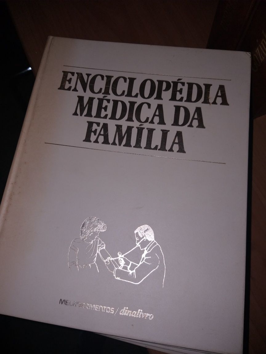 Coleção completa dos livros "Enciclopédia médica da família"