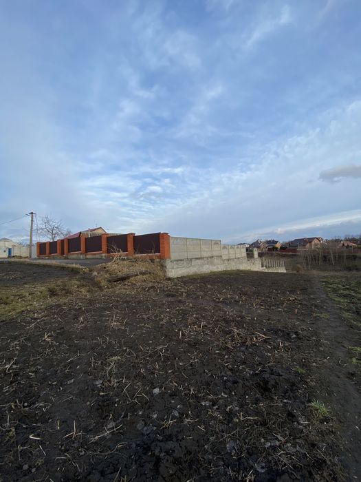 Продажа землі Крюківщина /Вишневе