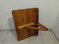 Estante de madeira