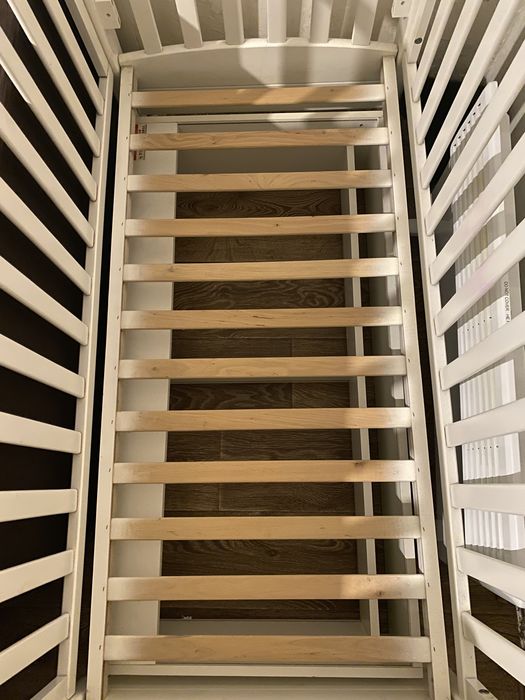 Дитяче ліжечко верес