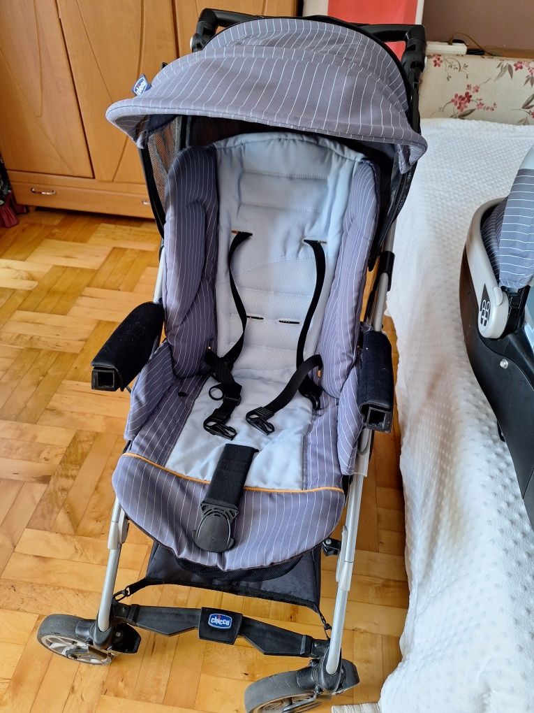 Wózek Chicco 4 Me, gondola, spacerówka, fotelik z bazą