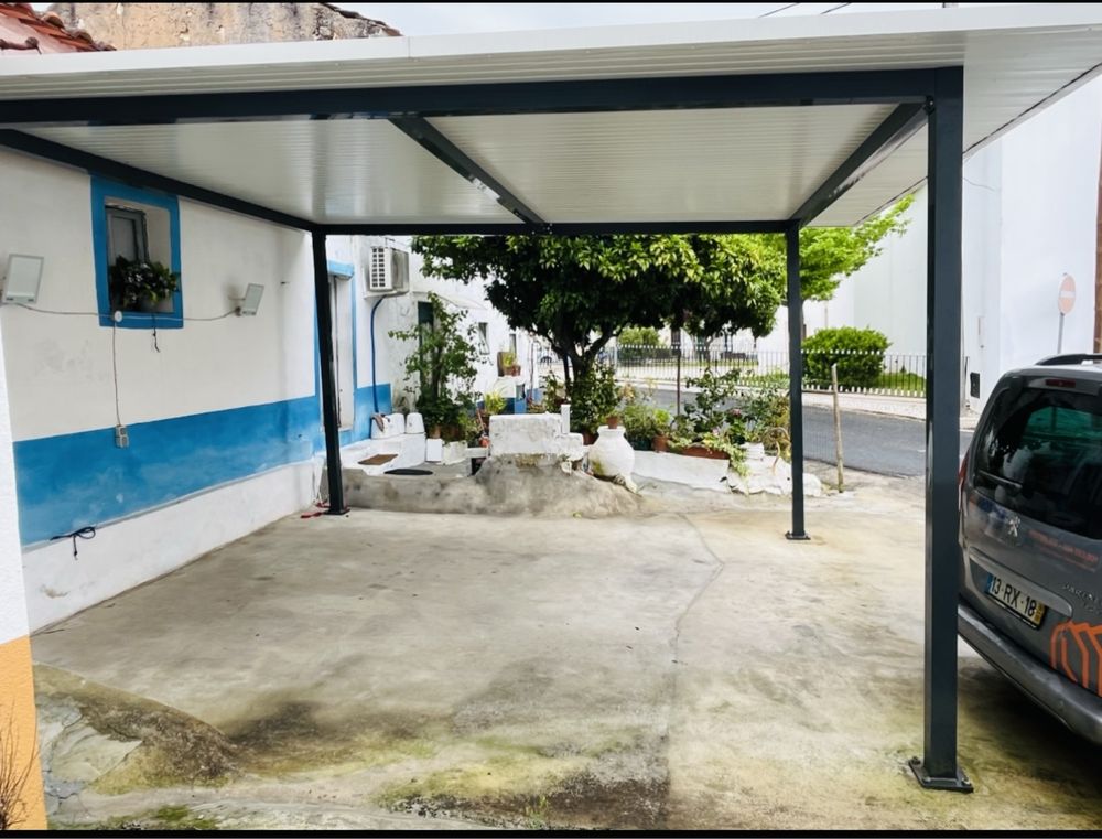 V3 em Tremes. Casa na zona mais central da Vila, oportunidade unica.