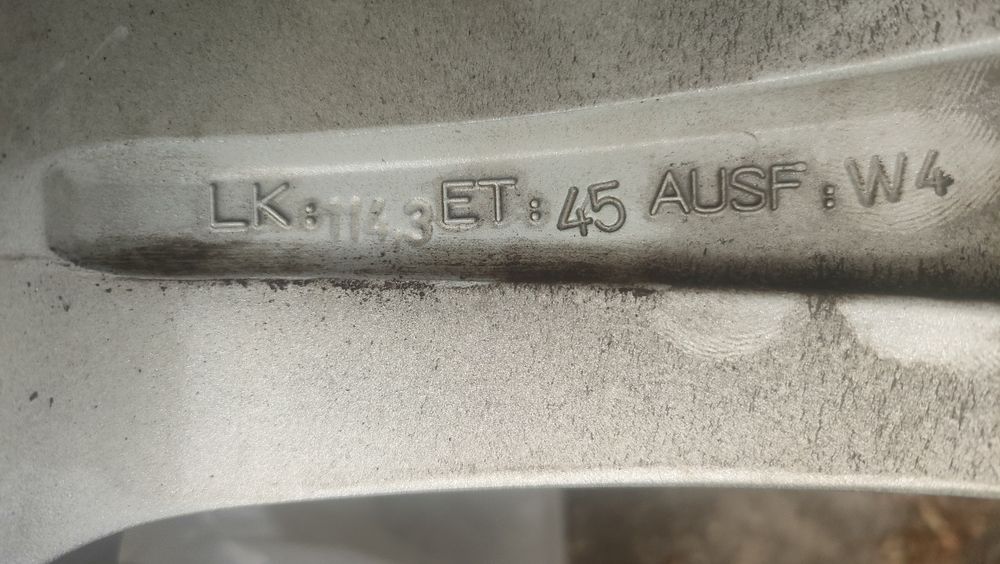 Felgi aluminiowe z oponami 17"
