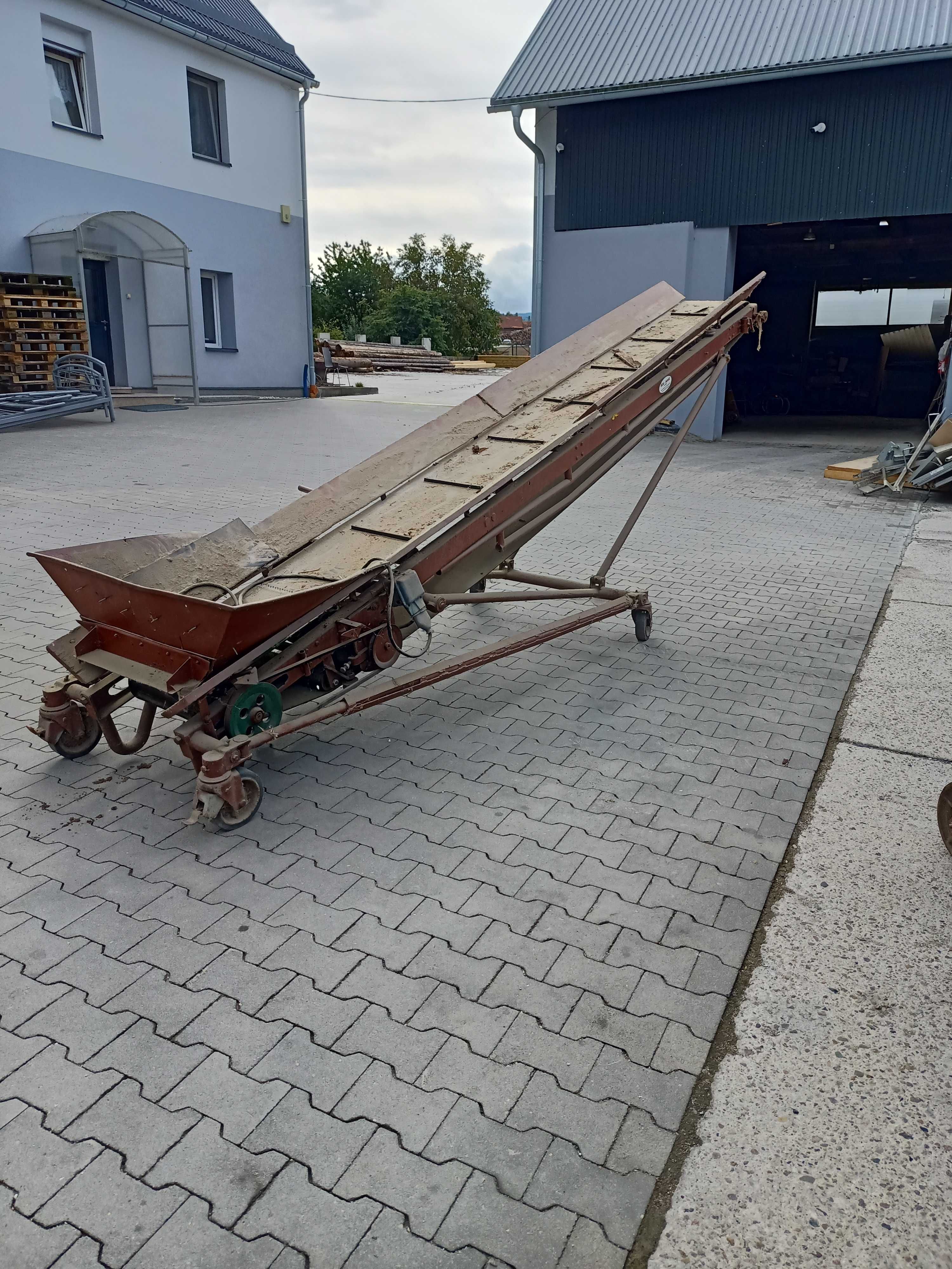 Przenośnik taśmowy, taśmociąg, podajnik