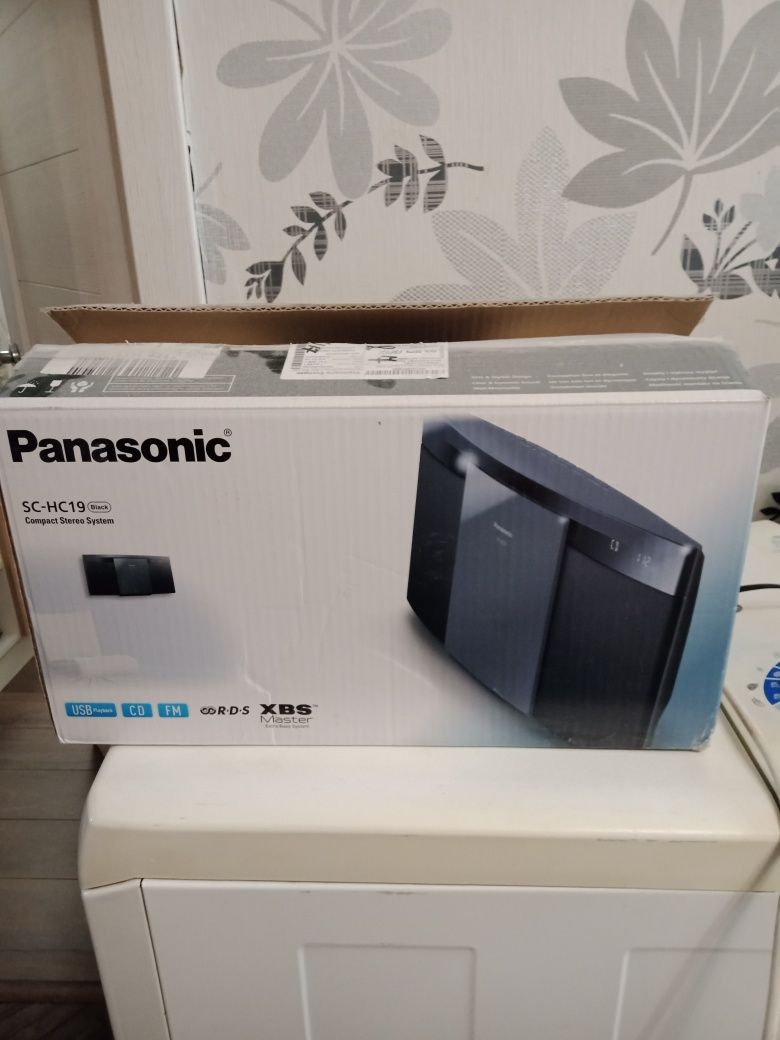 Музичний центр Panasonic sc-hc19.