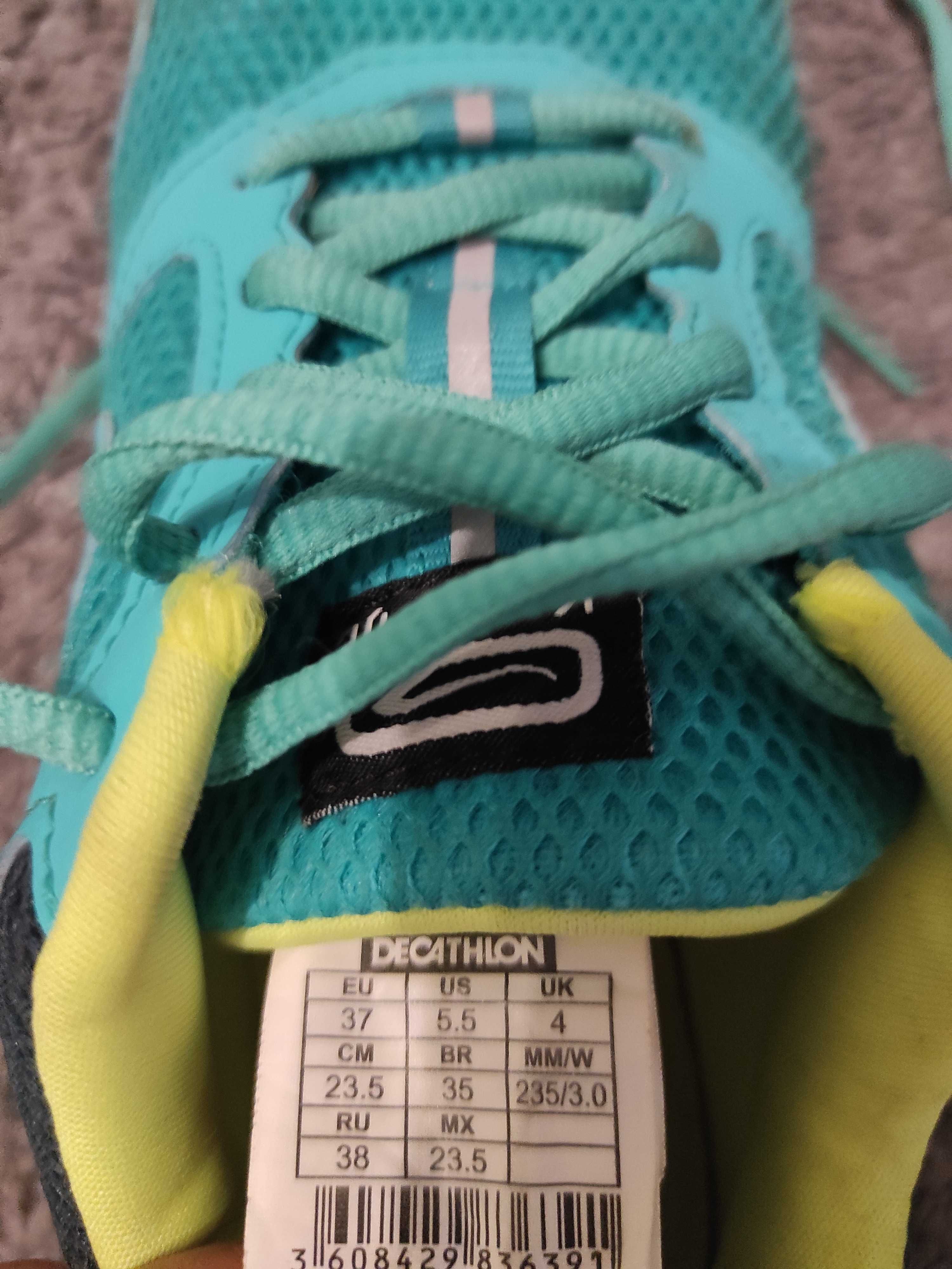 Zielone damskie buty sportowe Decathlon