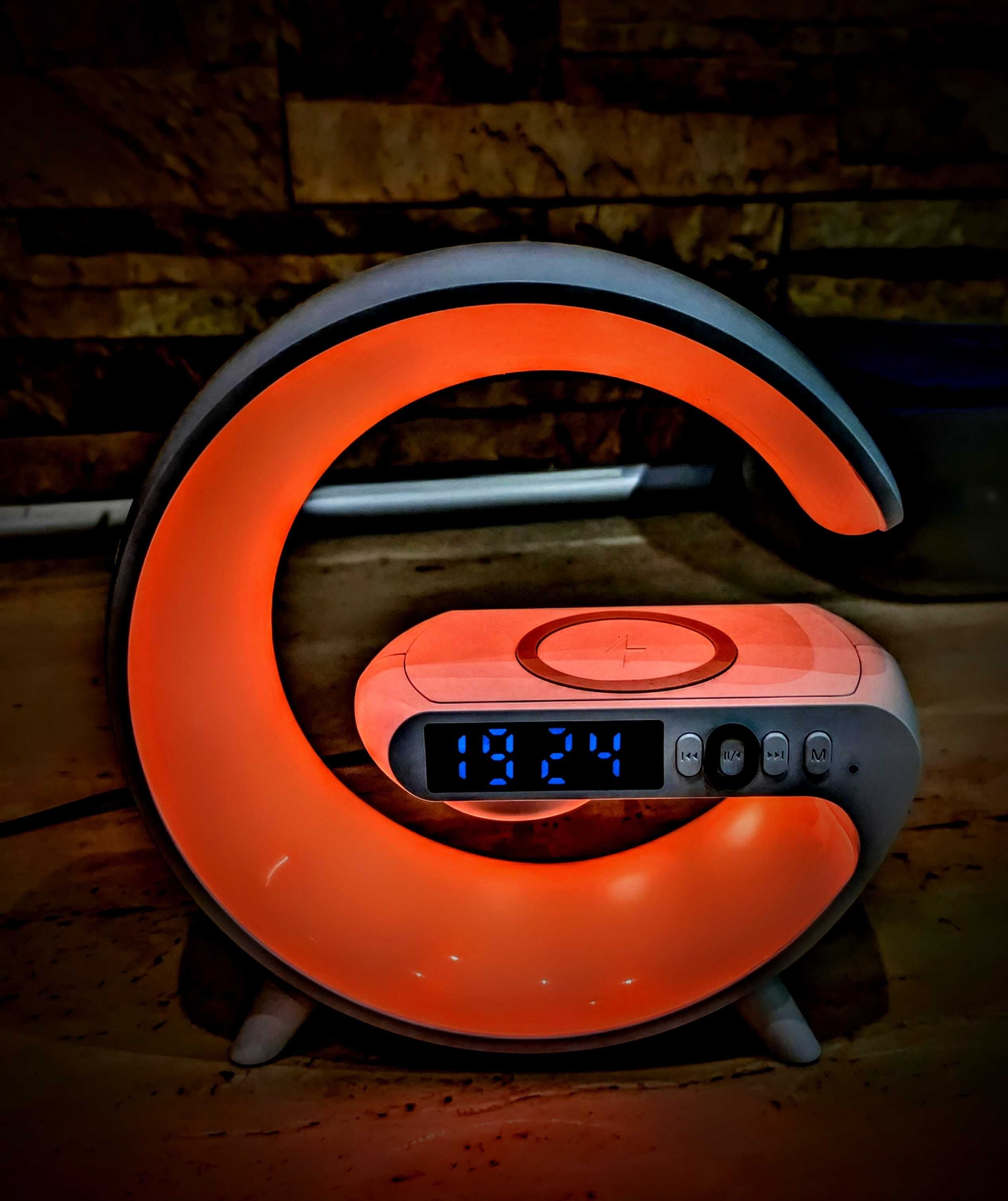 LAMPKA LED NOCNA ładowarka indukcyjna gaminogowa RGB głośnik QI USB