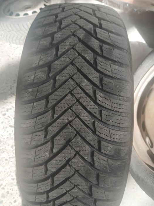 Шини зимові з диском 205×55 r16