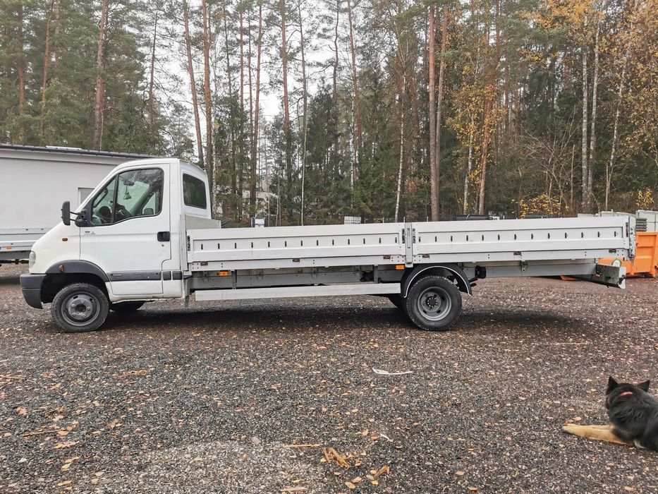 Renault Mascott 2,8 kat. B 3,5t bliźniak paka 5,7m Daily Master uszczelniony  Mascott 2,8 3,5t DMC kat B bliźniak paka 5,7m Daily Master