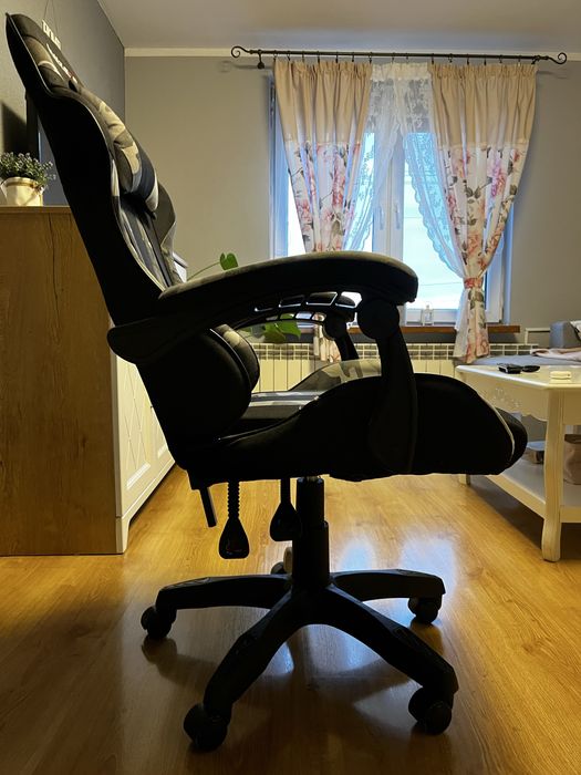 Fotel gamingowy huzaro