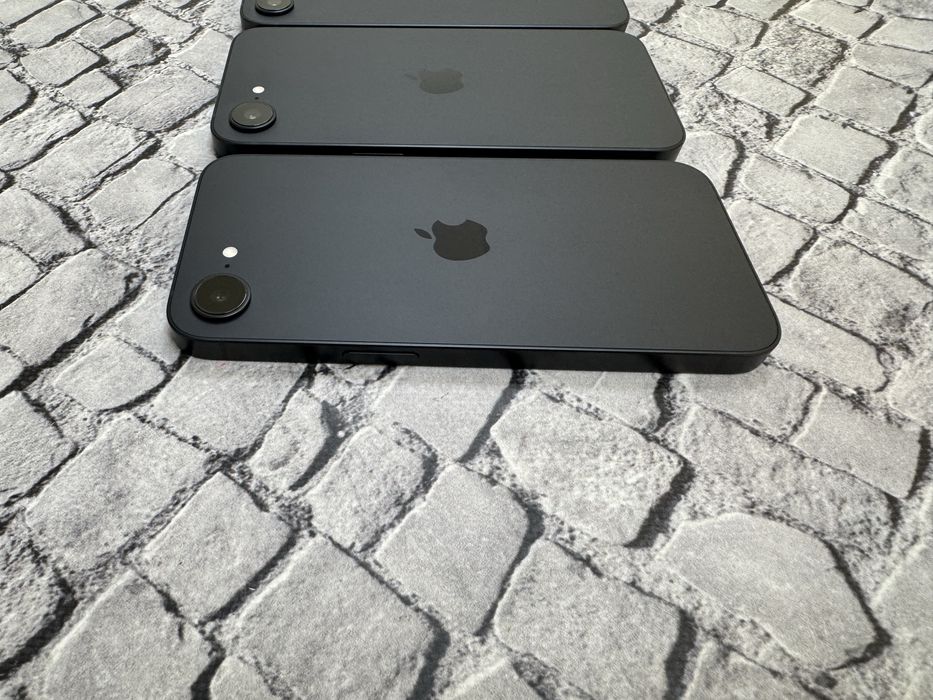 New Iphone 16e 128gb neverlock Black E sim 530$