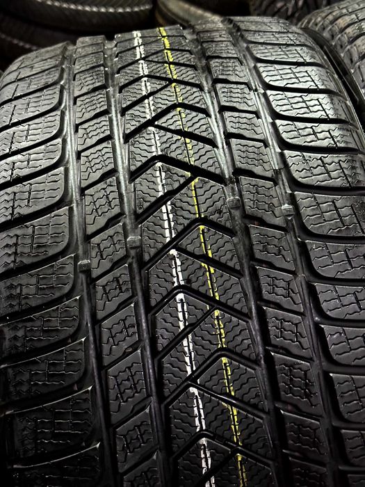 Шины БУ 285 30 R 21 Pirelli Sotozero 3 Резина зима