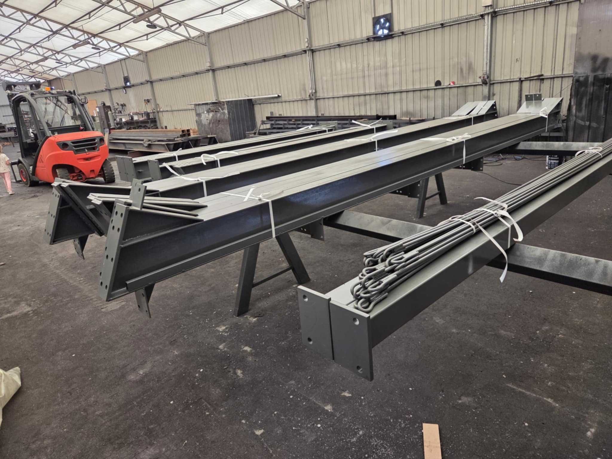 Konstrukcja hali 10x20x5m - kompletna