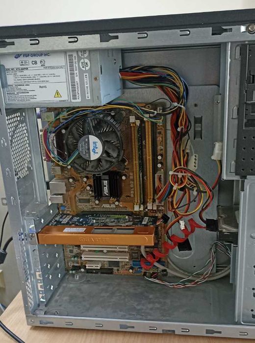 Системный блок, Компьютер Intel Pentium 4