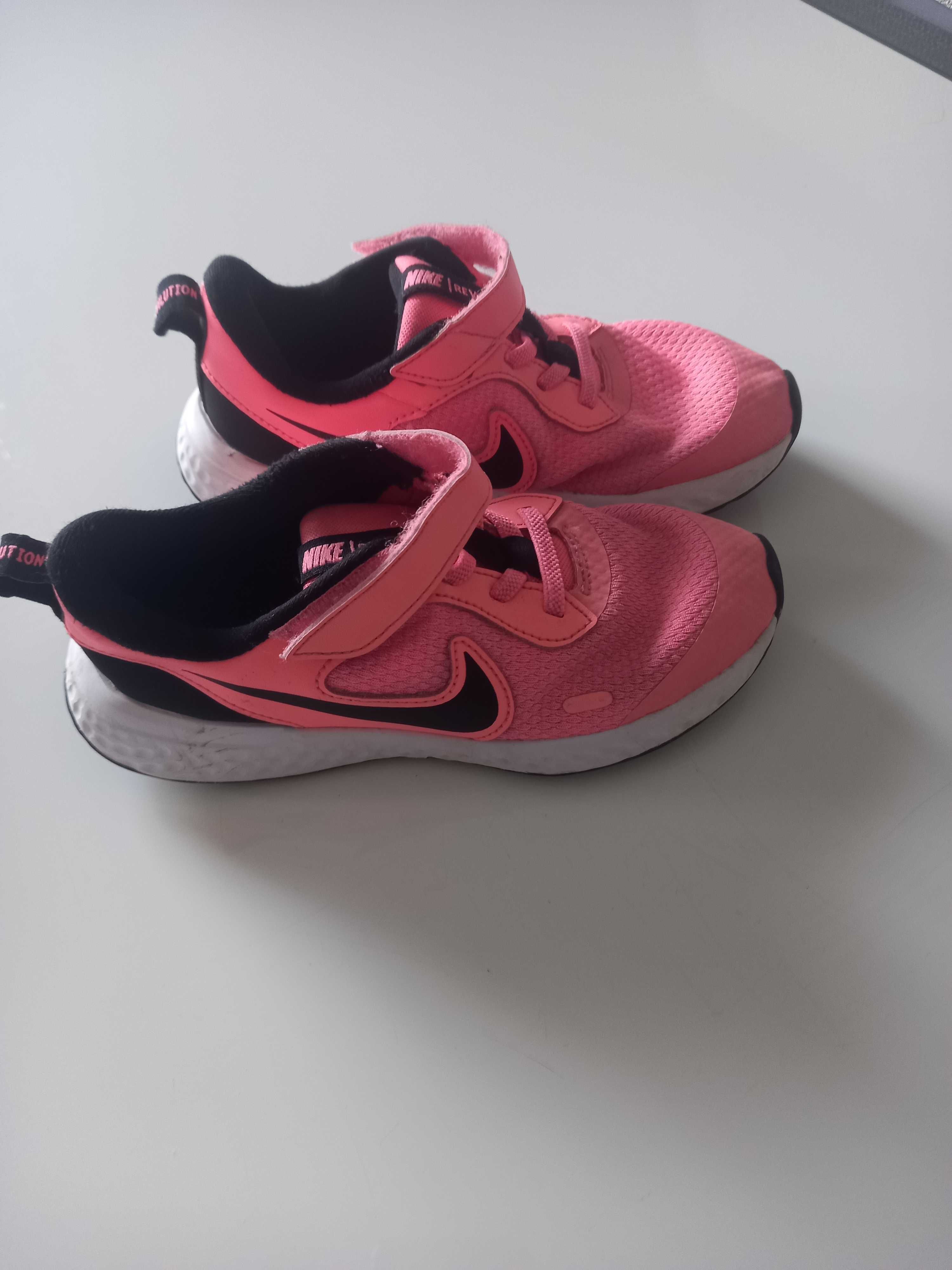 Buty Nike dla dziewczynki
