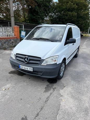 Mercedes Benz Vito