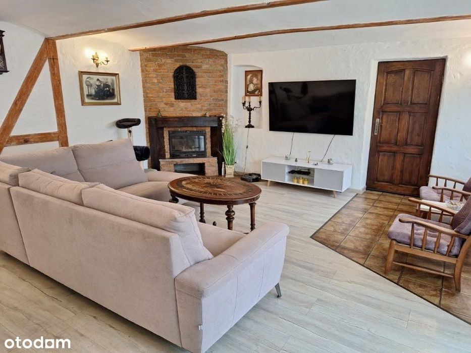 Przestronny dom z dużym ogrodem