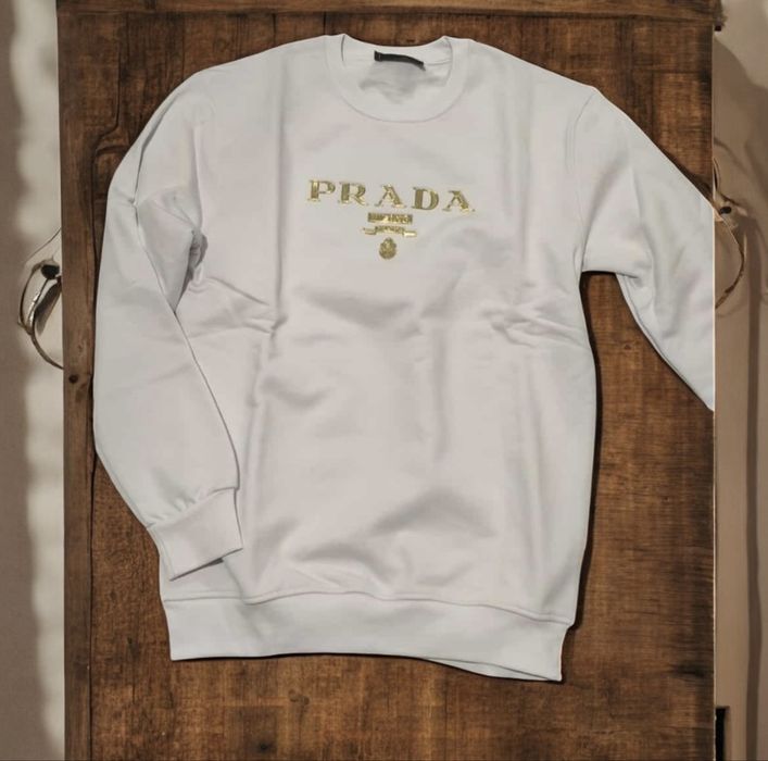 Piekna bluza Prada ze zlotym logo rozmiar 2XL