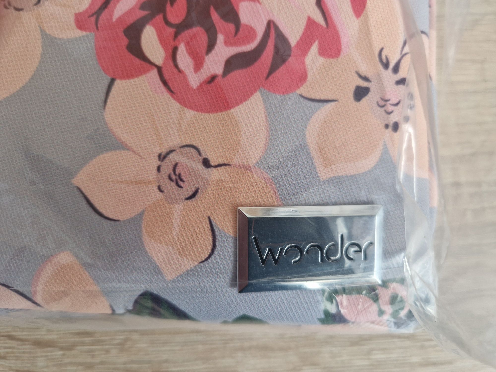 Torba Wonder Briefcase Laptop 15-16 cali szare róże