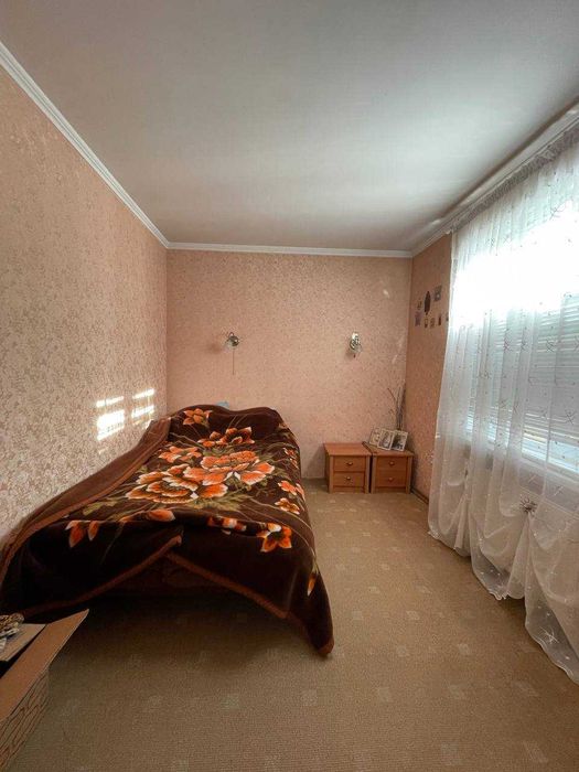 Продам двоповерховий будинок у Хаджибейському районі !вул.Боровського