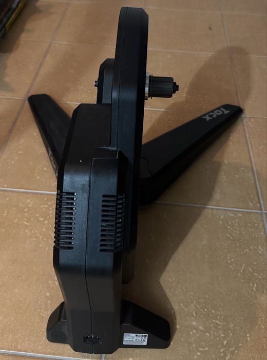 Trenażer rowerowy Tacx flux s