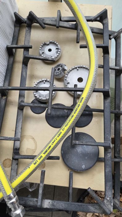 Piekarnik z płytą gazową do zabudowy Amica