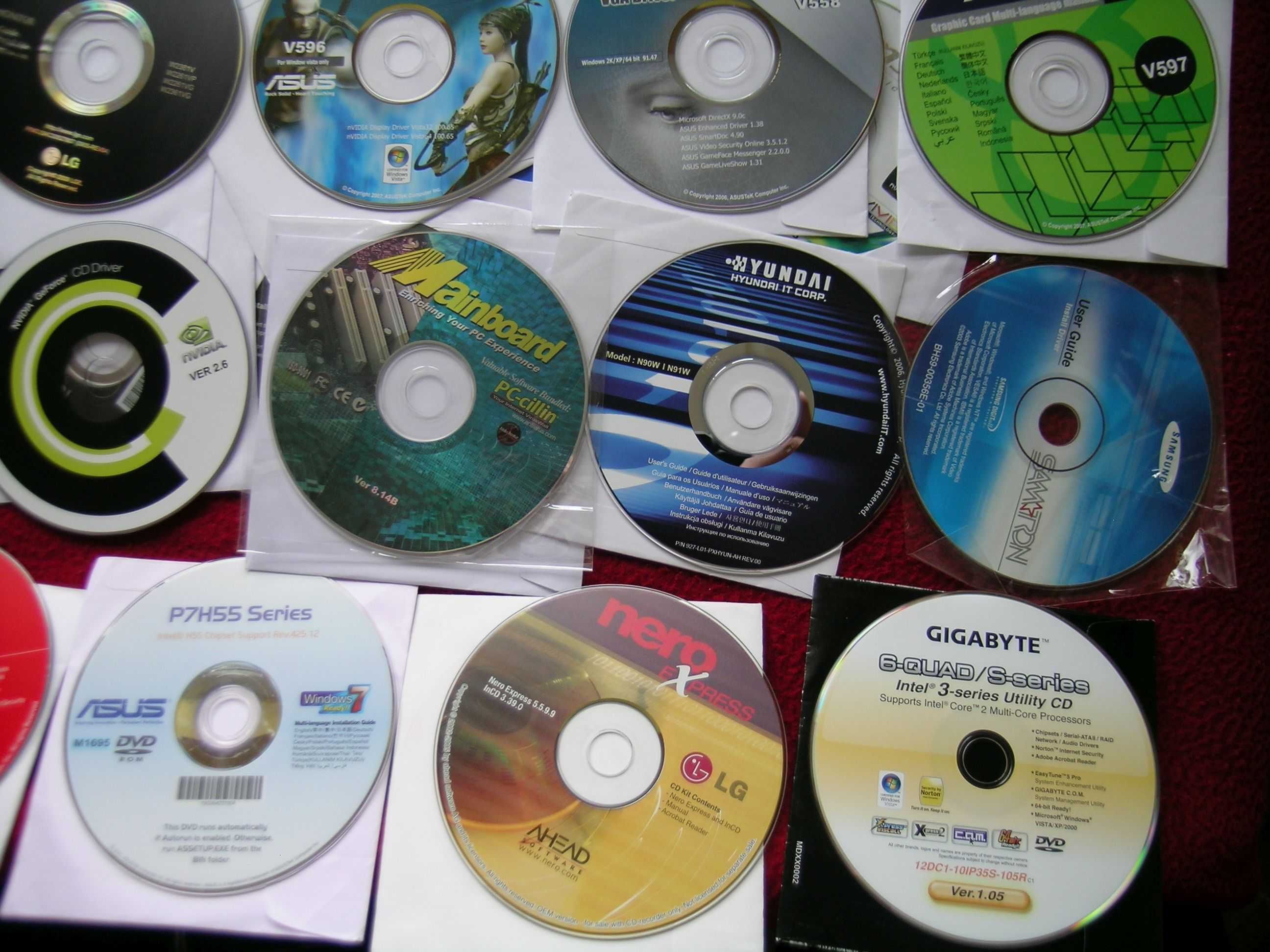 Sterowniki na płytach CD