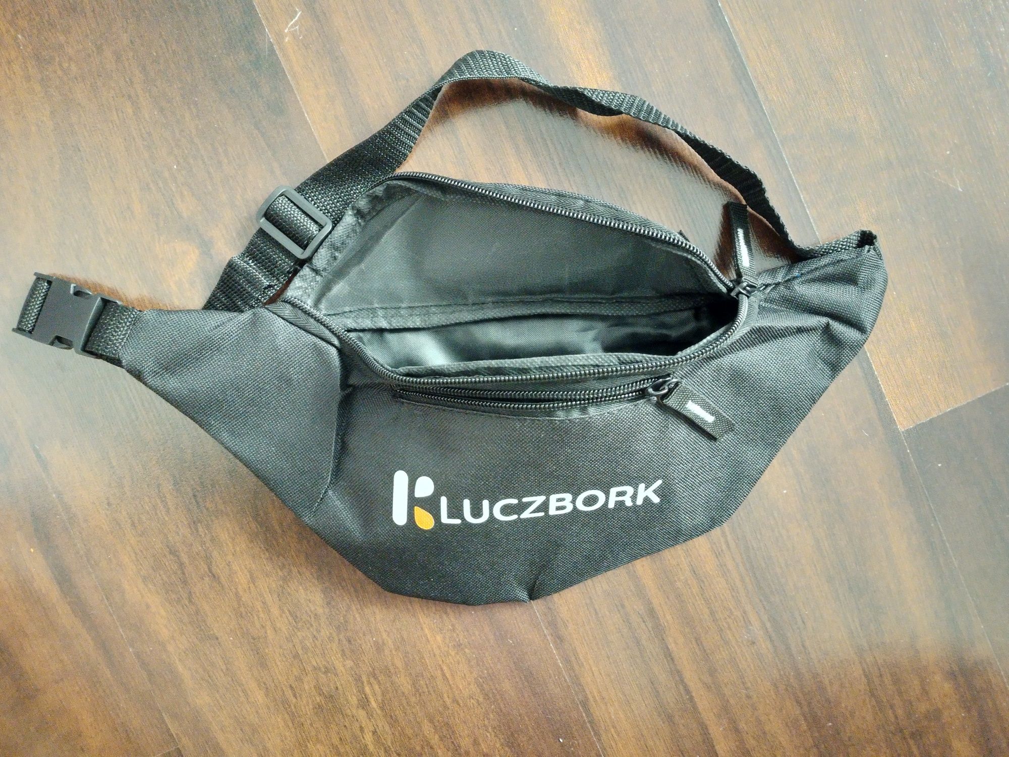 Nowa saszetka, torba na pas, nerka Kluczbork