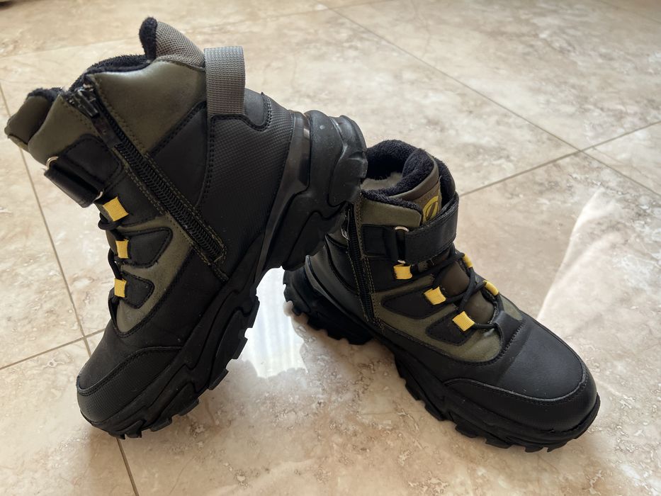 Ботінки/Черевики Clibee