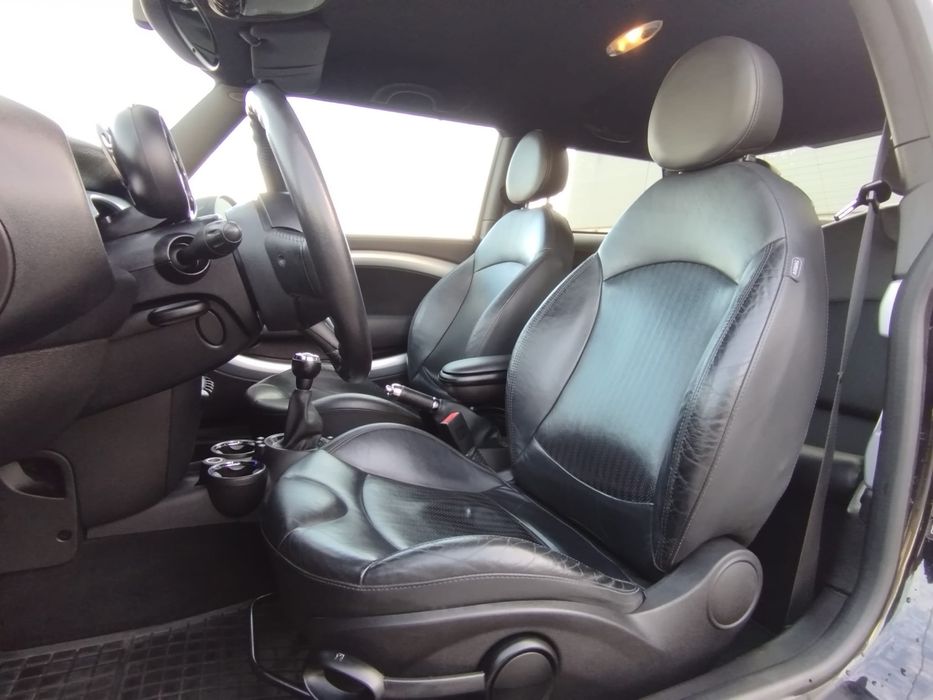 Mini Cooper SD 2.0 136CV ano 2012