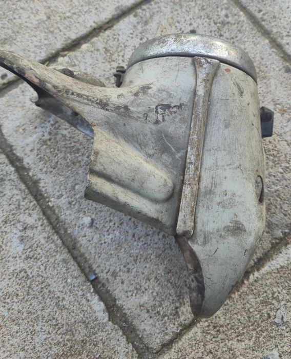 Komar 232 lampa przednia