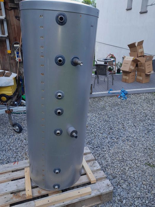 Bojler Viessmann Vitocell 300 300L z dwoma wężownicami kwasoodporny