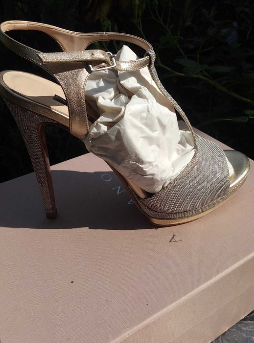 Басаножки,Италия.