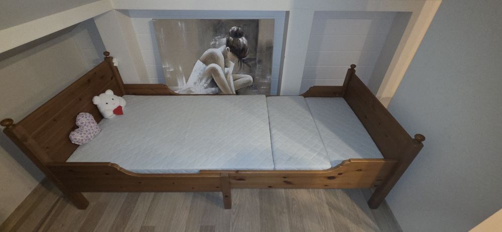 Łóżko  Rosnące z dzieckiem. Ikea