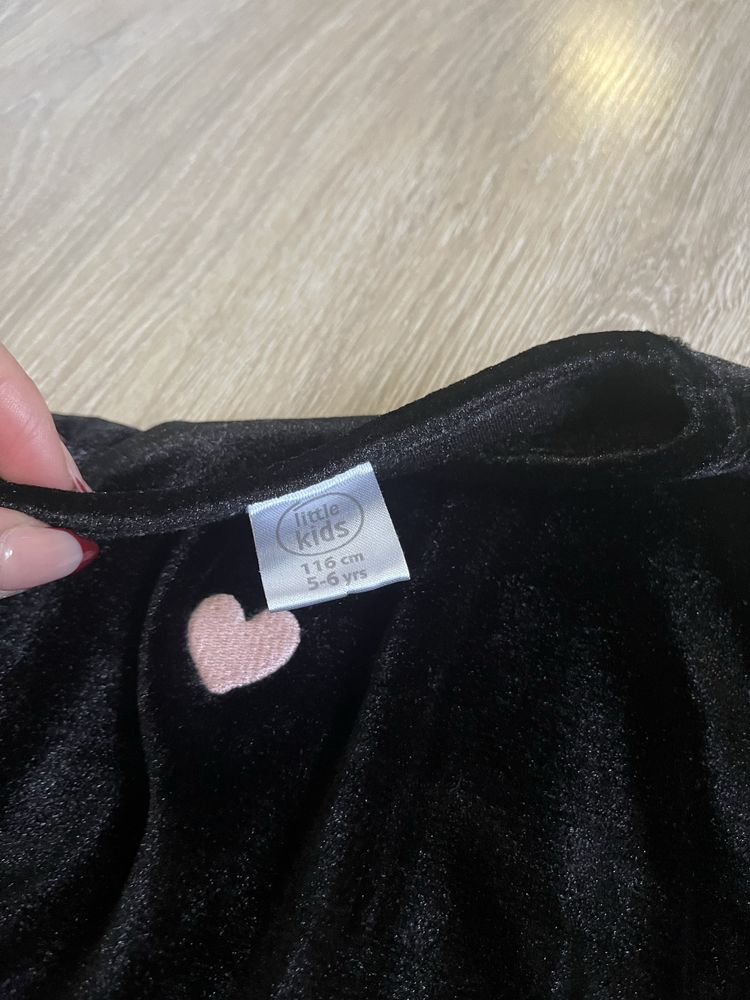 Bluza dla dziewczynki welurowa czarna