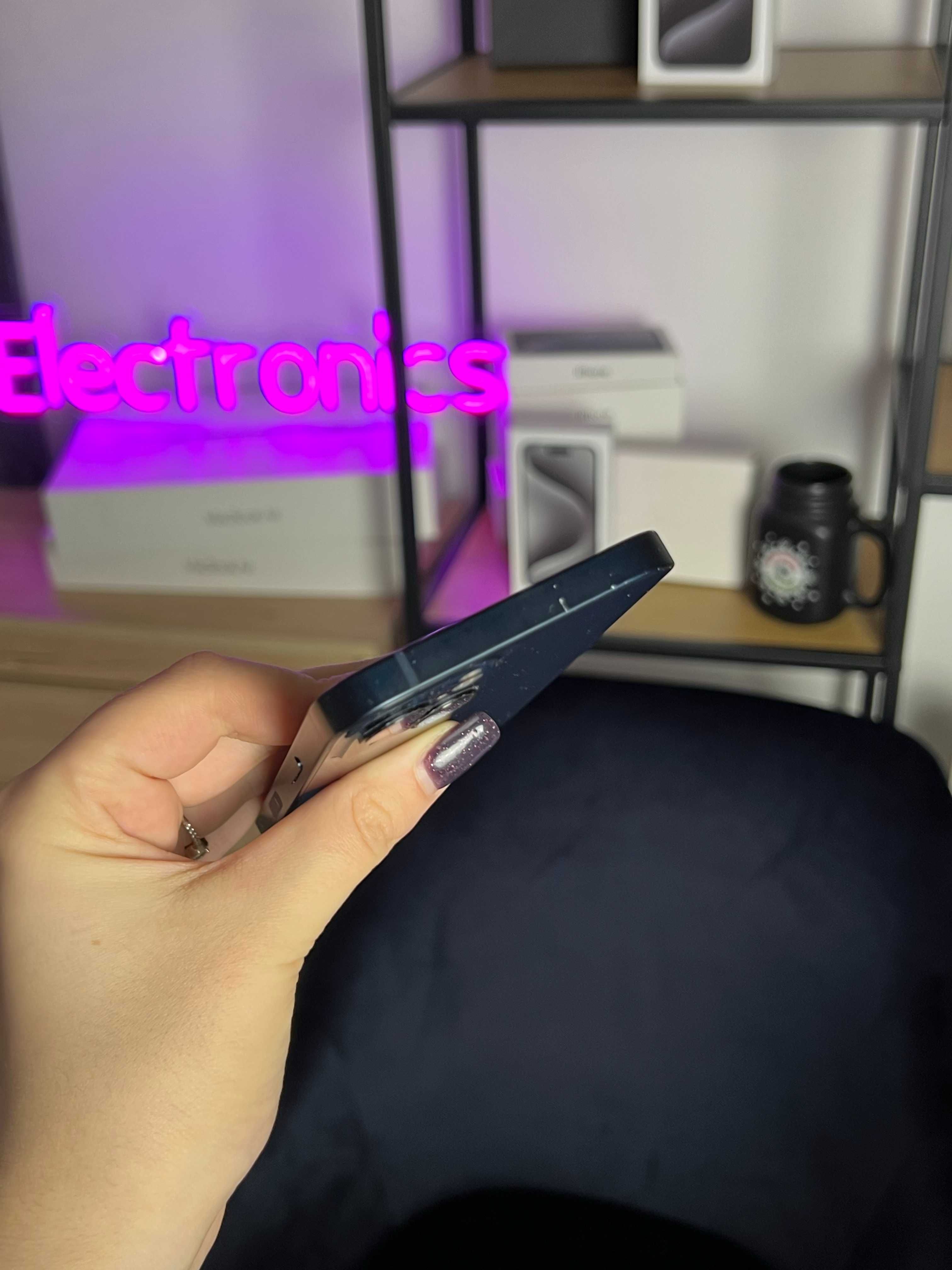 iPhone 13 128 GB Midnight + AirPods Pro 2  у подарунок