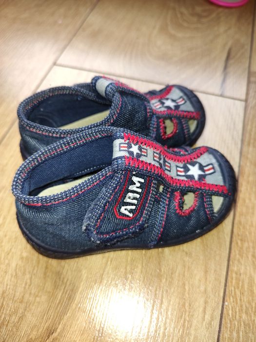 Buty sandały granatowe na rzepy rozmiar 21