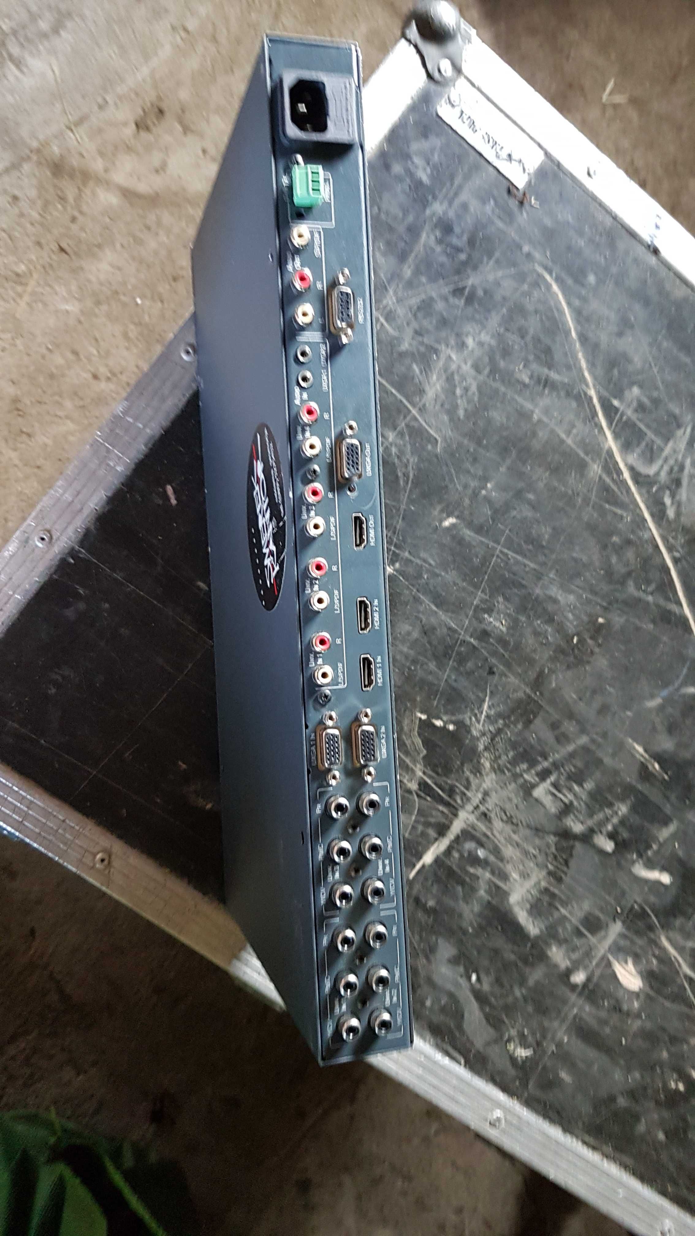 Kramer VP-728 rozdzielacz VGA/ HDMI