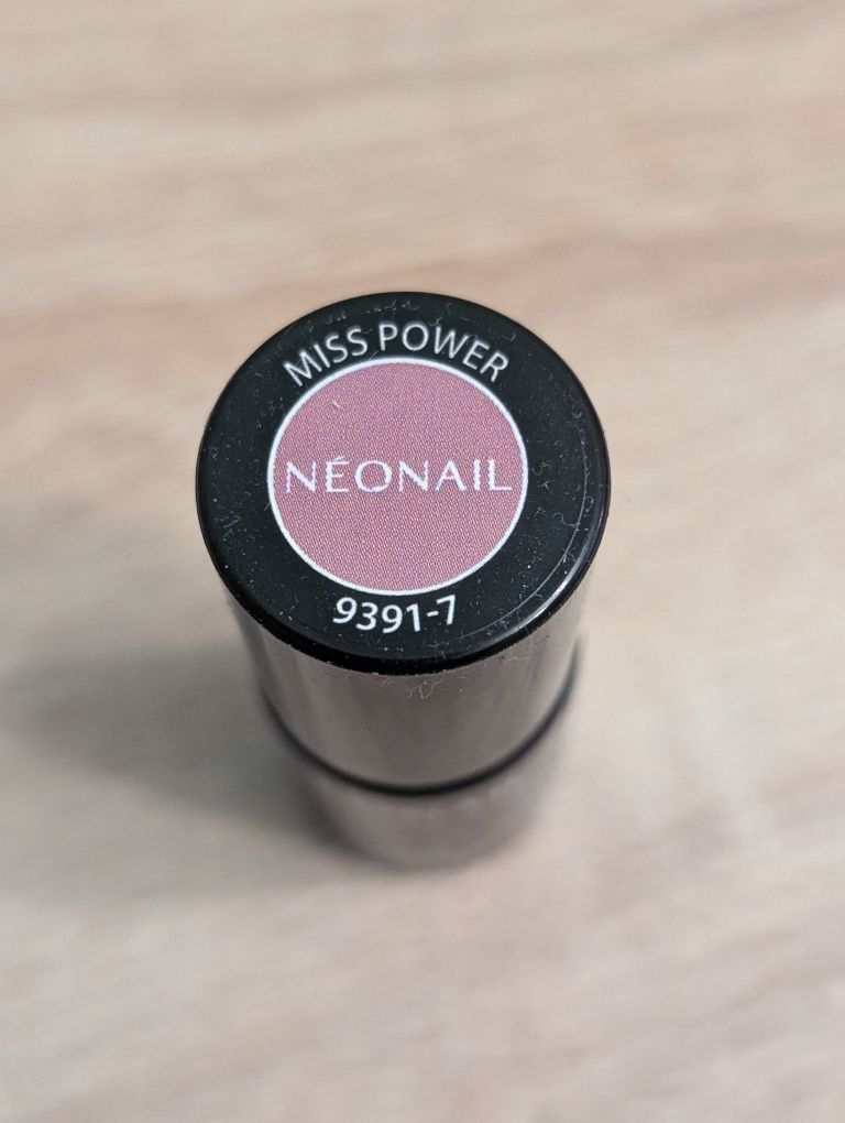 Nowy lakier hybrydowy neonail miss power 9391-7 manicure pedicure