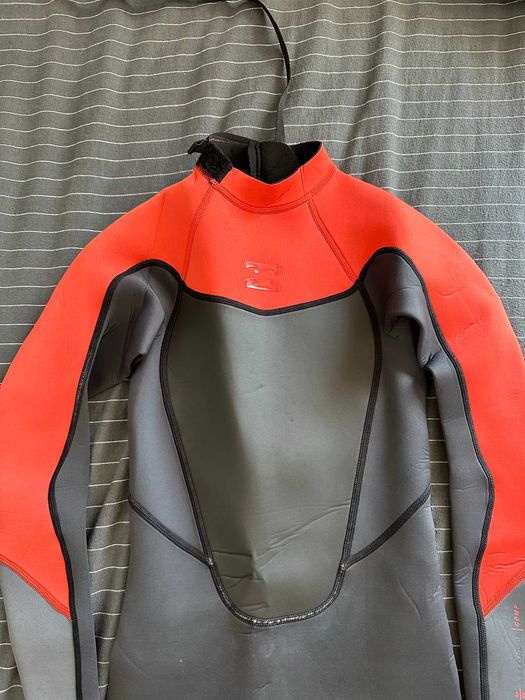 Fato de surf Billabong 12 anos