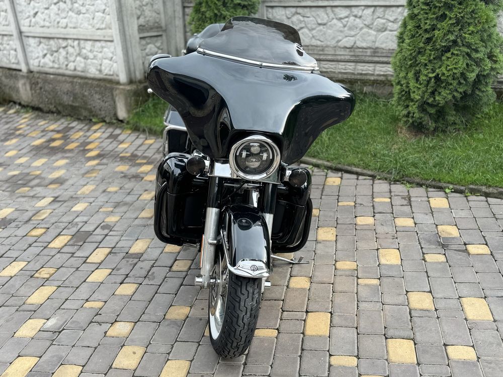 Harley Davidson Electra Glide FLHTCUI