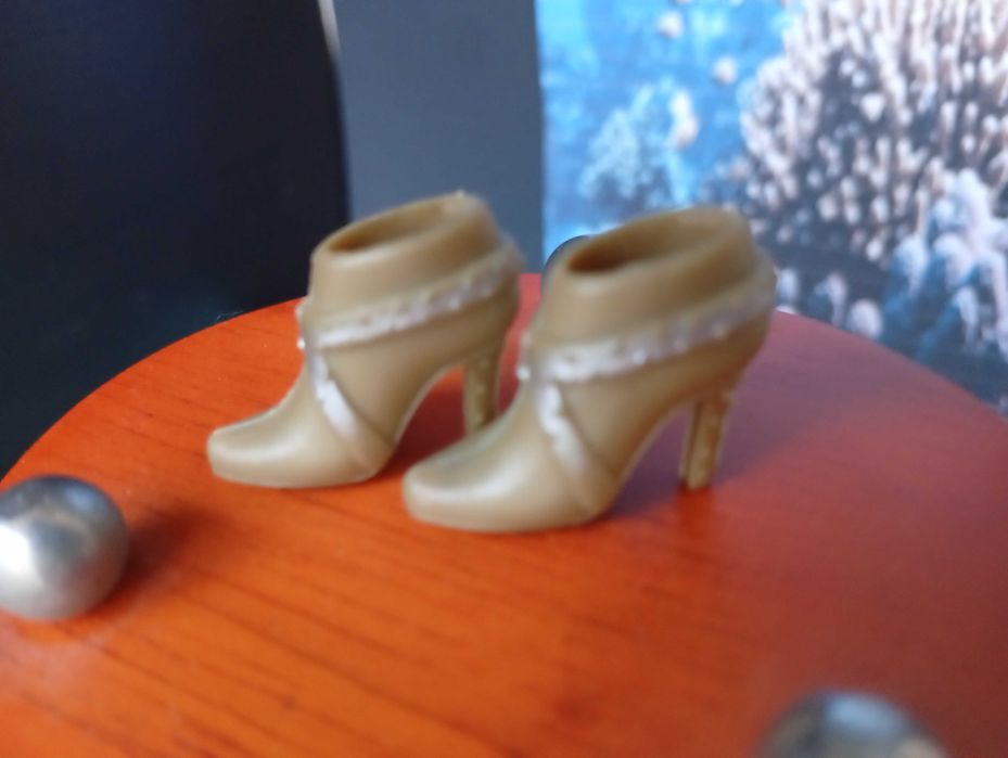 Sapatos de boneca Barbie