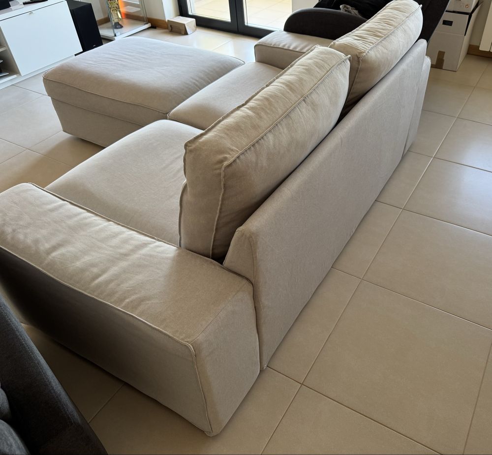 Sofá KIVIK - 2 lugares - IKEA + Pousa-Pés